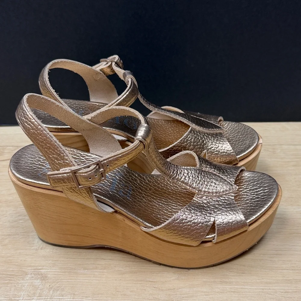 Pedro Garcia Gold Leather Platform Sandals